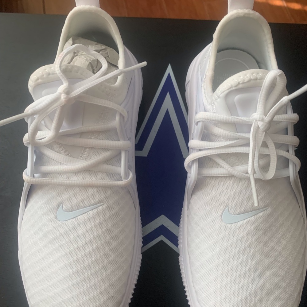 Nike womens shoes